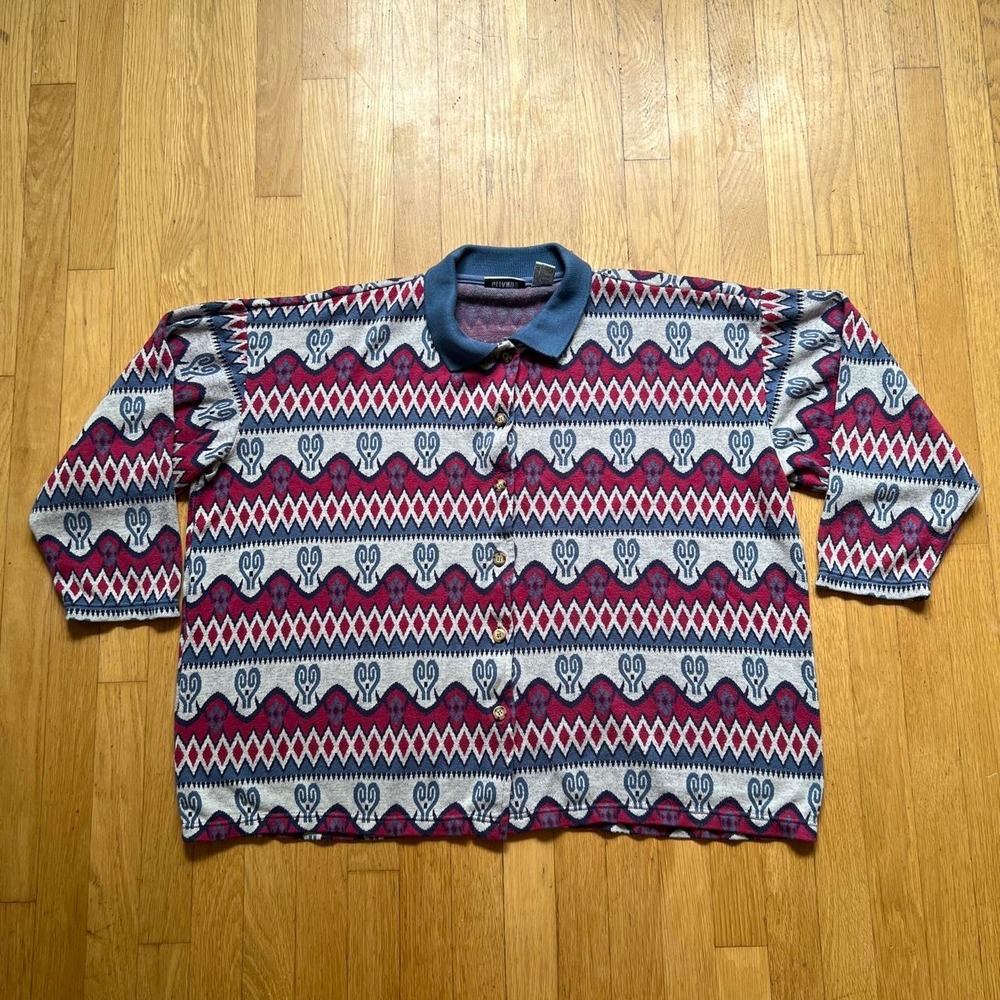 Gitano 90s red, white, and blue geometric patterned button up shirt